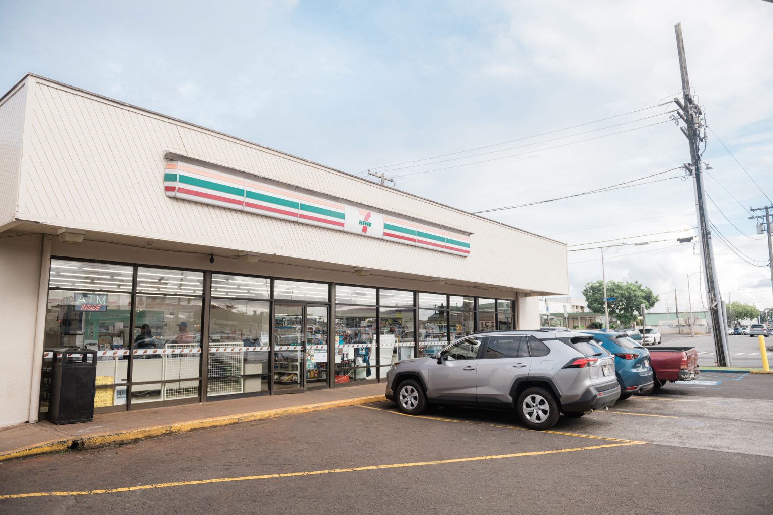 THE WAHIAWA STORE 7Eleven Hawaii